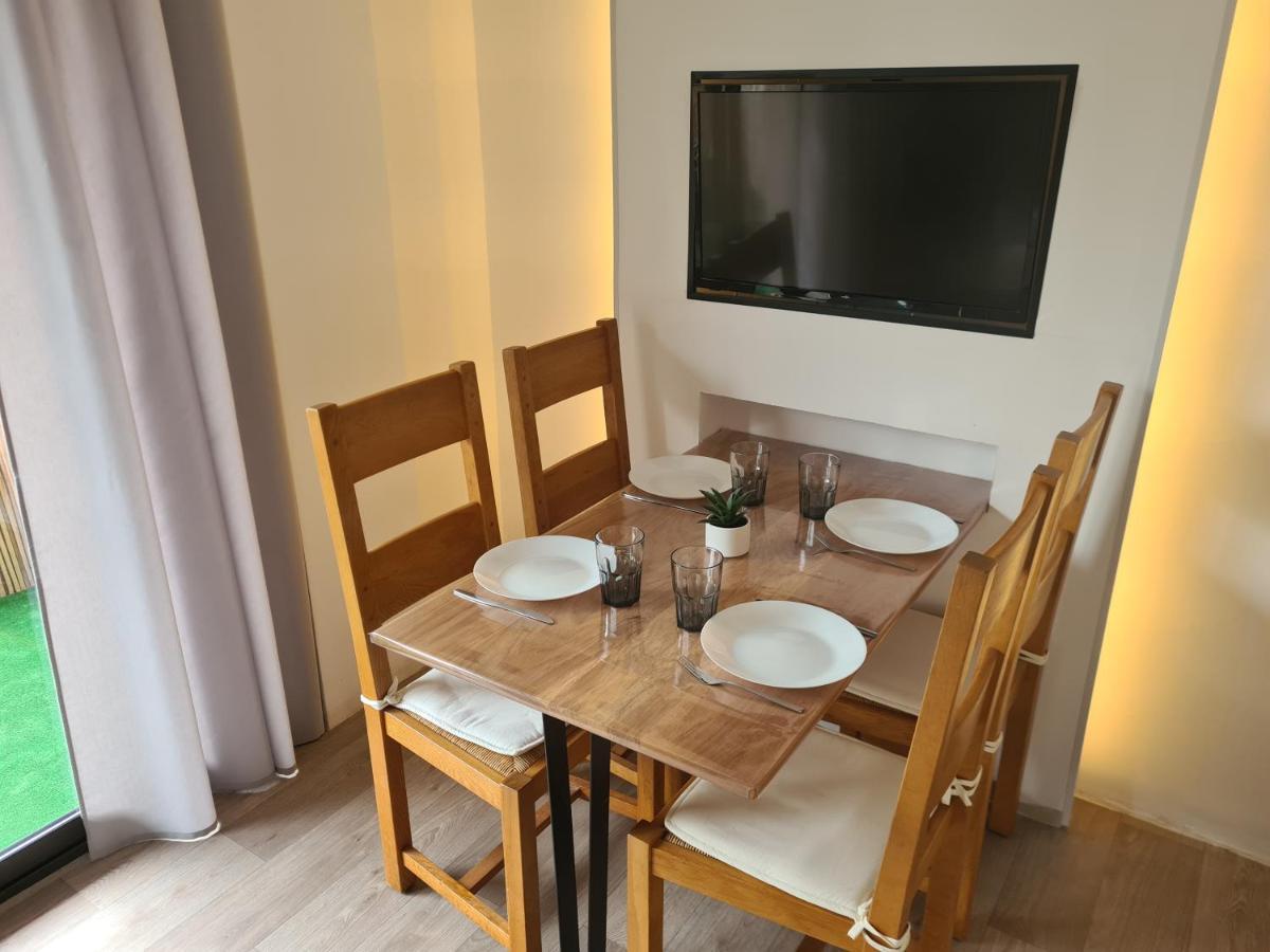Appartement Mediterranee 150M De La Plage Canet-en-Roussillon Eksteriør billede